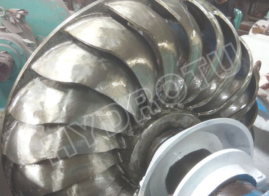 Turgo Hydro Turbine 100KW-2000KW con 70m-200m Head Range e 88% di efficienza