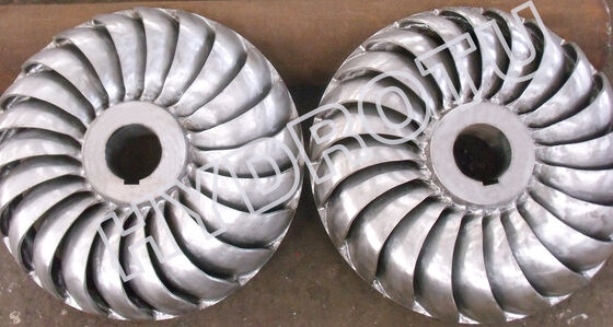 Turgo Turbine idroelettrica con potenza nominale di 100KW-2000KW, corridore in acciaio inossidabile e efficienza dell'88% per le centrali idroelettriche